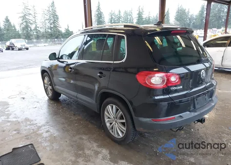 2011 Volkswagen Tiguan Se from USA, damaged, VIN WVGBV7AX2BW531856